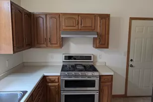 605 E Webster St, Polo, IL 61064 - Photo 9