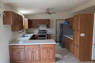 605 E Webster St, Polo, IL 61064 - Photo 7