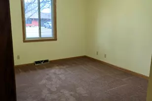 605 E Webster St, Polo, IL 61064 - Photo 17