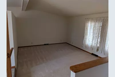 605 E Webster Street, Polo, IL 61064 - Photo 5