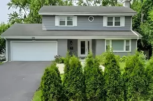 1106 Waukegan Rd, Deerfield, IL 60015 - Photo 1