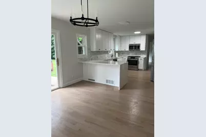 1106 Waukegan Road, Deerfield, IL 60015 - Photo 9