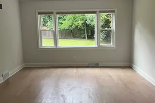 1106 Waukegan Rd, Deerfield, IL 60015 - Photo 13