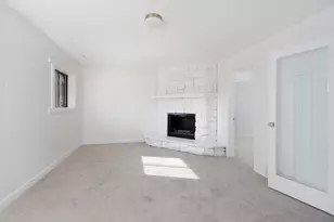 766 Windsor Dr, Crystal Lake, IL 60014 - Photo 11