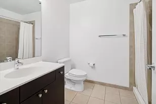 235 W Van Buren St, Chicago, IL 60607 - Photo 13