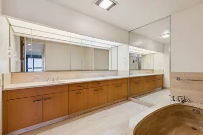 180 E Pearson Street #4202, Chicago, IL 60611 - Photo 29