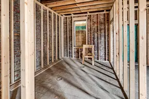 3024 E Cheltenham Pl, Chicago, IL 60649 - Photo 5