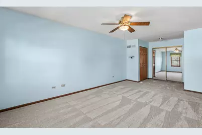 5573 Barnwood Drive, Gurnee, IL 60031 - Photo 13