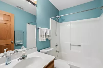 5573 Barnwood Drive, Gurnee, IL 60031 - Photo 15