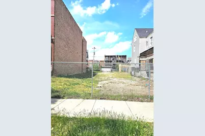 1524 E Marquette Road, Chicago, IL 60637 - Photo 1