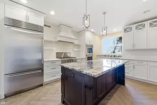 4950 S Chicago Beach Dr, Chicago, IL 60615 - Photo 15