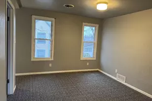 348 S Rosewood Ave, Kankakee, IL 60901 - Photo 5