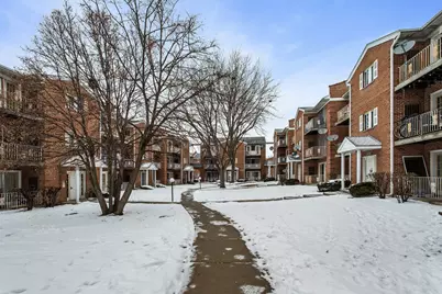 4252 Central Road #102, Glenview, IL 60025 - Photo 11