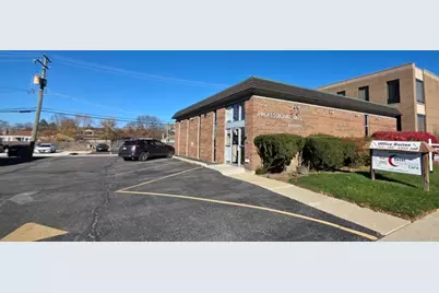 10540 W Cermak Road #2, Westchester, IL 60154 - Photo 3