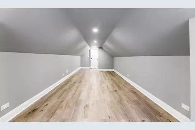 7545 S Rhodes Avenue, Chicago, IL 60619 - Photo 13