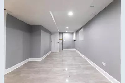 7545 S Rhodes Avenue, Chicago, IL 60619 - Photo 15