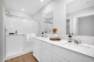 2581 Tahoe ln, Pingree Grove, IL 60140 - Photo 15