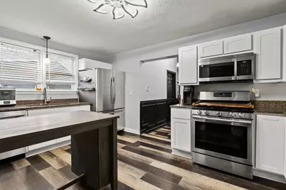 608 E Baltimore Street, Wilmington, IL 60481 - Photo 7