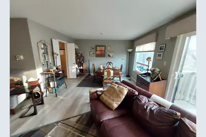 787 Oak Hill Road #467, Lake Barrington, IL 60010 - Photo 9