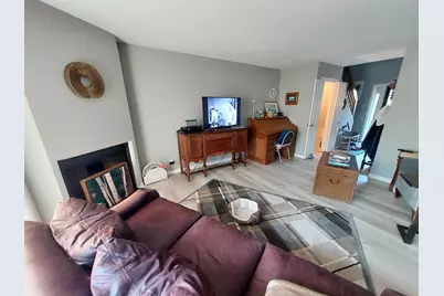 787 Oak Hill Road #467, Lake Barrington, IL 60010 - Photo 7