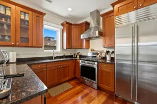 3537 N Reta Ave, Chicago, IL 60657 - Photo 7