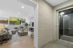 2323 N Leavitt St, Chicago, IL 60647 - Photo 25