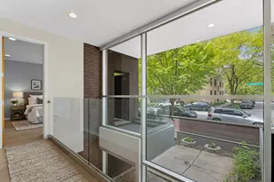 2323 N Leavitt St, Chicago, IL 60647 - Photo 9
