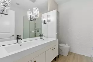 4038 N Western Ave, Chicago, IL 60618 - Photo 15