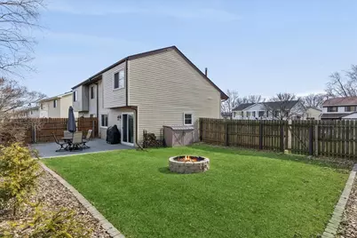 2198 Wildwood Lane, Hanover Park, IL 60133 - Photo 23