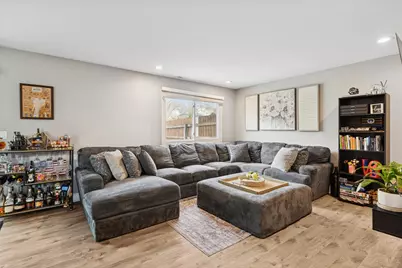 2198 Wildwood Lane, Hanover Park, IL 60133 - Photo 3