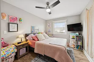 2198 Wildwood Ln, Hanover Park, IL 60133 - Photo 17