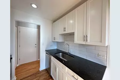 6954 N Sheridan Road #520, Chicago, IL 60626 - Photo 3