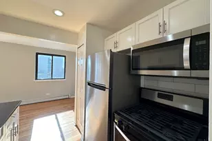 6954 N Sheridan Rd, Chicago, IL 60626 - Photo 5