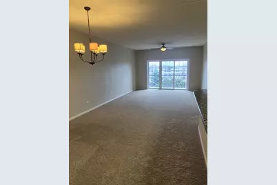 1479 N Milwaukee Avenue #309, Libertyville, IL 60048 - Photo 5