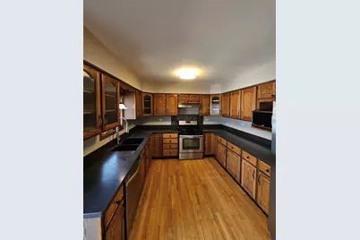 830 Division Street, South Elgin, IL 60177 - Photo 17