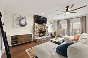 680 Blackthorn Dr, Crystal Lake, IL 60014 - Photo 7