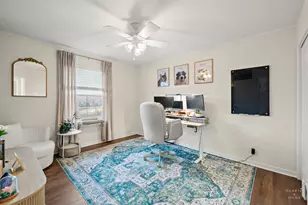 680 Blackthorn Dr, Crystal Lake, IL 60014 - Photo 15