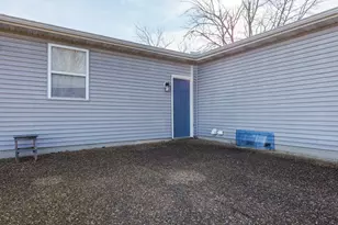 113 N 2nd St, Mclean, IL 61754 - Photo 31