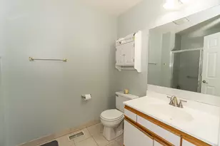 175 N Clare Ct, Wood Dale, IL 60191 - Photo 17