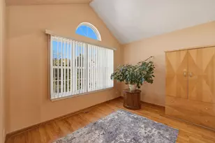 1304 Christine Ct, Vernon Hills, IL 60061 - Photo 17