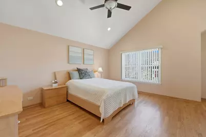 1304 Christine Court, Vernon Hills, IL 60061 - Photo 15