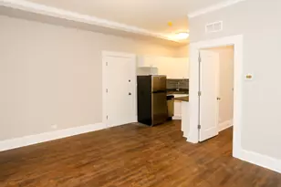 817 W Lakeside Pl, Chicago, IL 60640 - Photo 9