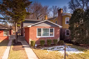 8953 Central Park Ave, Evanston, IL 60203 - Photo 41