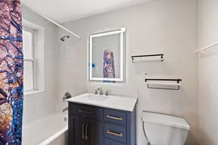 7631 N Bosworth Ave, Chicago, IL 60626 - Photo 19