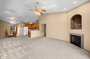 1224 Glen Mor Dr, Shorewood, IL 60404 - Photo 13