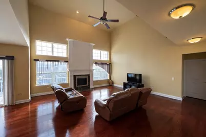 4304 Champion Road, Naperville, IL 60564 - Photo 5