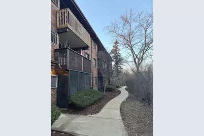 15125 Quail Hollow Drive #406, Orland Park, IL 60462 - Photo 3