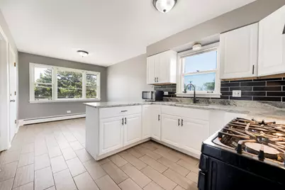 5311 N Northwest Highway #2, Chicago, IL 60630 - Photo 9