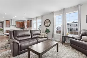 2281 Fairfax Way, Yorkville, IL 60560 - Photo 15