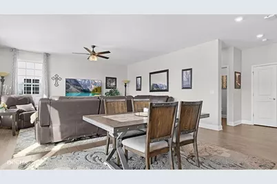 2281 Fairfax Way, Yorkville, IL 60560 - Photo 13